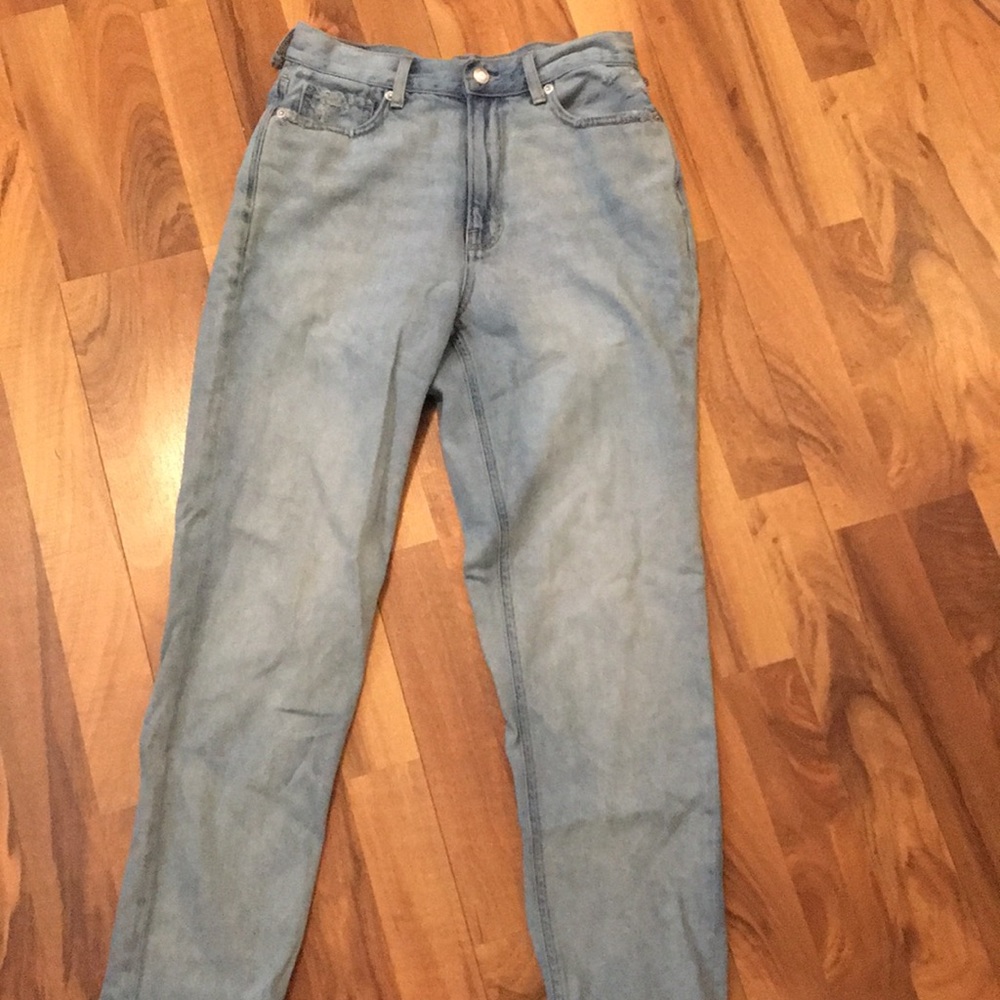 American Eagle Mom jeans (READ)